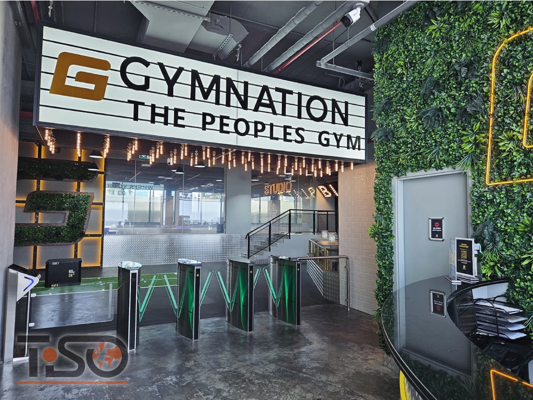 Onyx-S, Speedblade, sala de sport GymNation, Dubai, Emiratele Arabe Unite